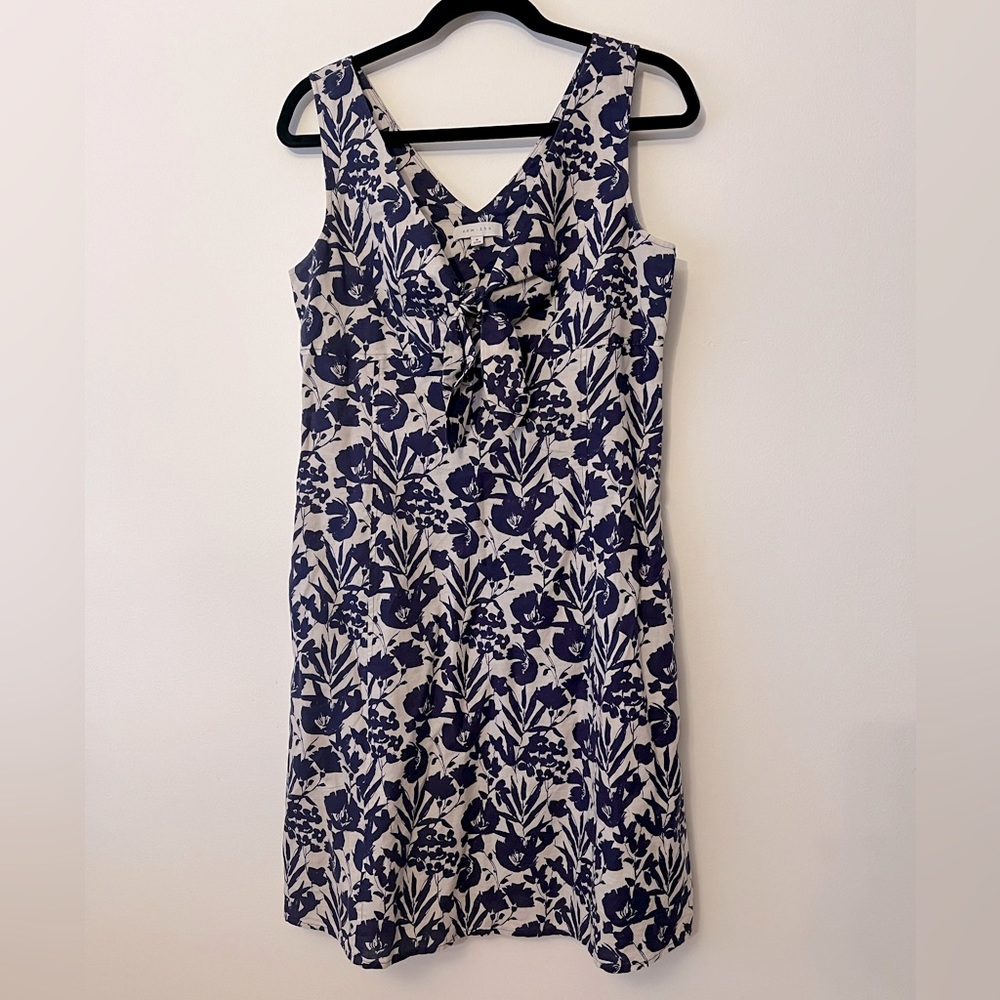 Kew 159 Cream & Navy Floral Dress Pockets